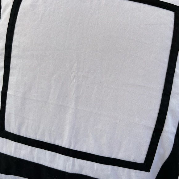 Sweet Jojo Designs 18” square pillow covers black white hotel collection set - Picture 6 of 12